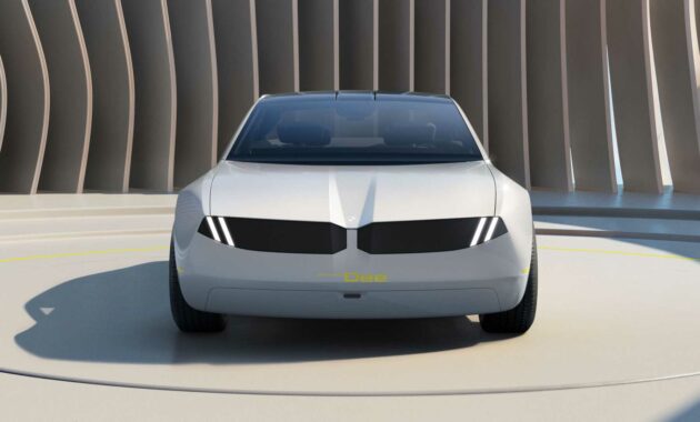 BMW Design Boss Says More Kidney Grille Changes Are Planned For Each Model