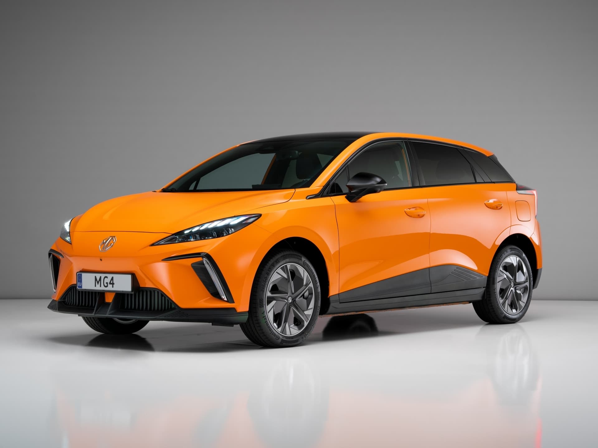 Buying cheap electrics is possible, MG and Tesla start the price war