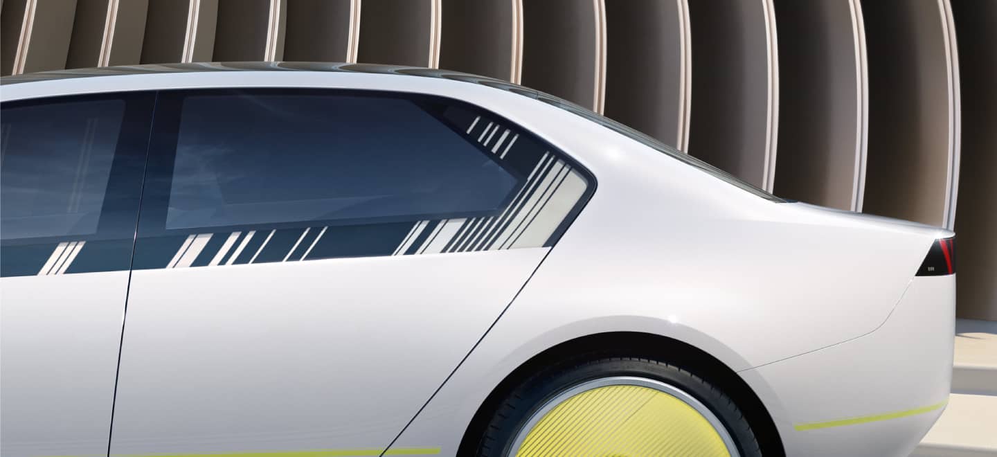 Colored bodywork and a windshield converted into an instrument panel: BMW teaches the electric ones that will arrive in 2025