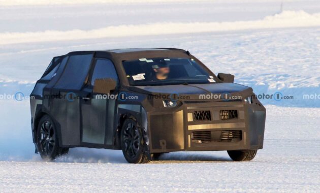 El misterioso crossover de Peugeot apunta al uso de muchas cubiertas de carrocería