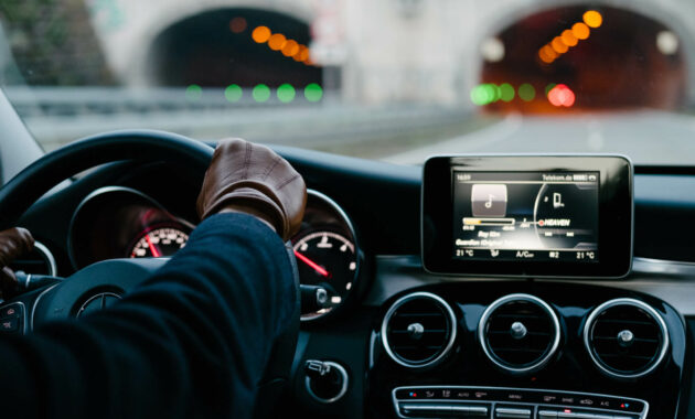 Electric cars become improvised saviors of the unlimited speed of the Autobahn