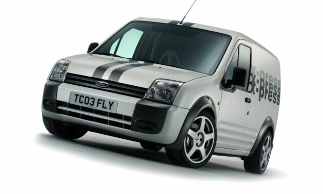 Ford Transit Connect X-Press (2004): once upon a time there was a Focus RS dressed as a van