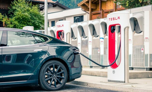 How much does it cost to charge a Tesla in Mexico?  (2023)