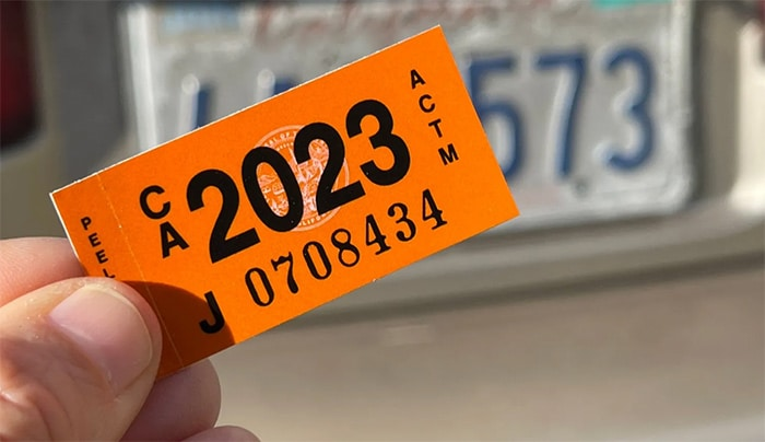 How to get the sticker of the license plates online in Florida