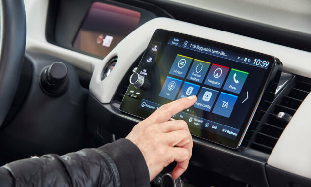 It costs the same as in 2021 and is the most unknown hybrid alternative to the Toyota Yaris