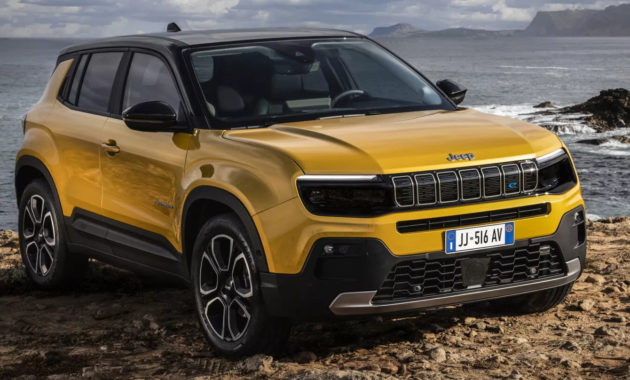 Jeep Avenger named 2023 European Car of the Year at the Brussels Motor Show