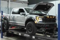 La Ford F-150 Raptor R Dyno Run 2023 demuestra las principales desventajas del tren motriz