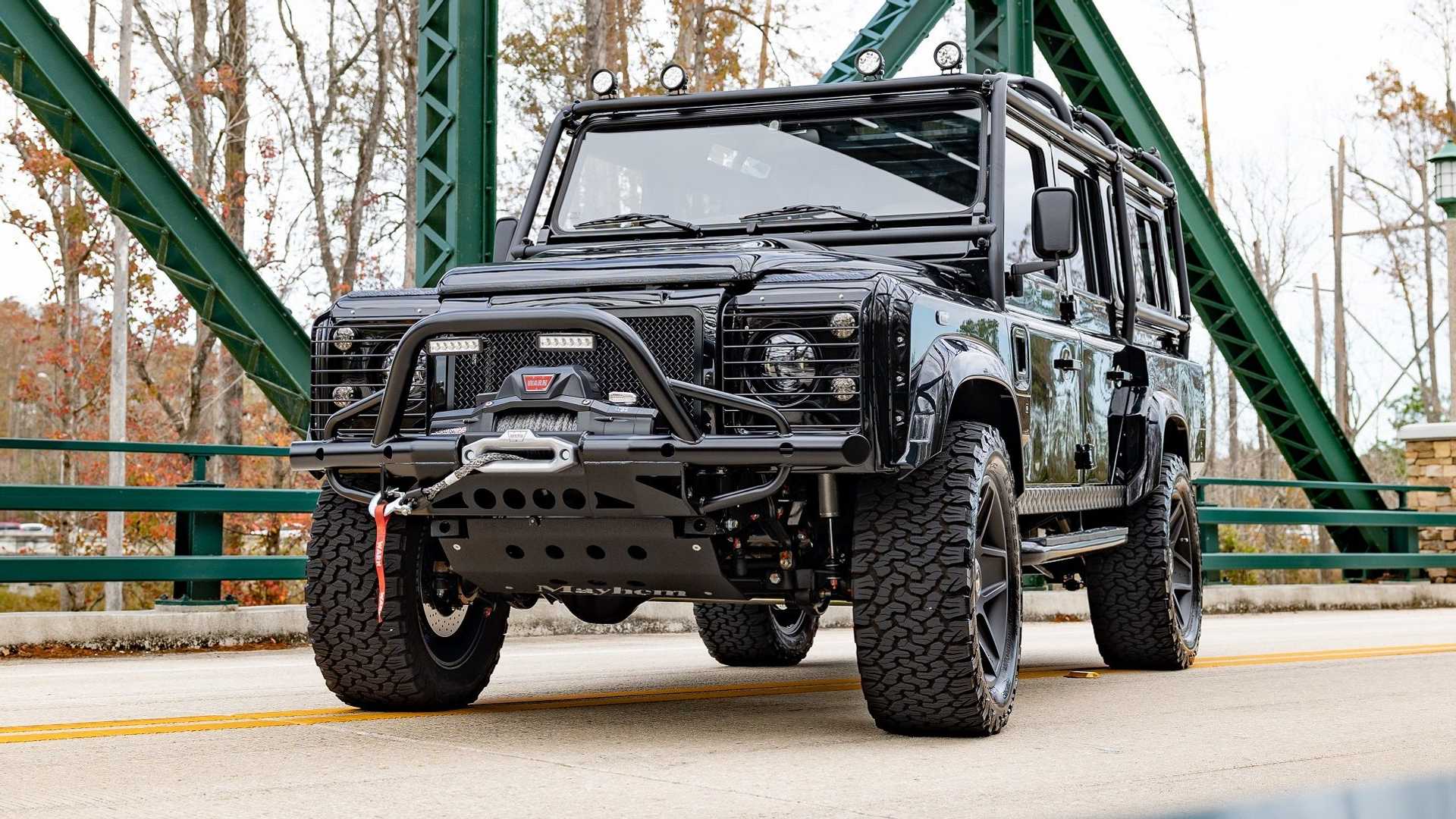 Land Rover Defender de ECD Automotive Design Complete Chaos
