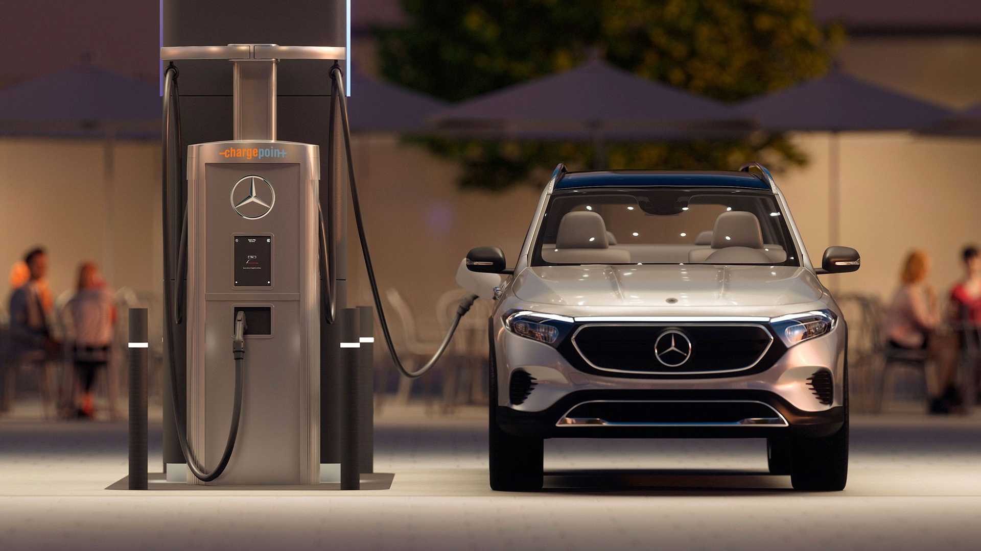 Mercedes announced $1 billion investment in new charging network in North America