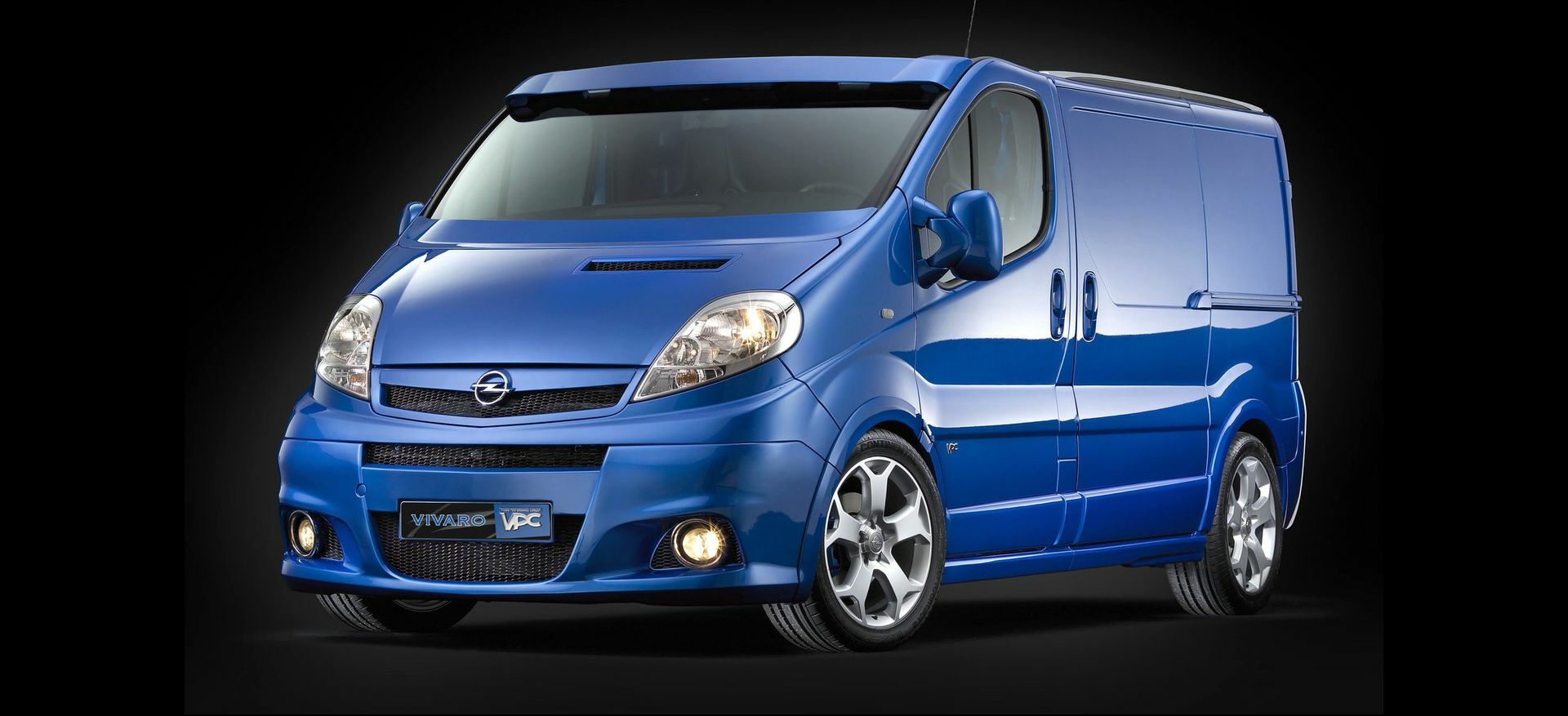 Opel Vivaro VPC (2007): when Opel thought that a sports van was a good idea