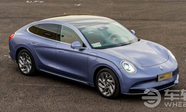 Ora Lightning Cat es un vehículo eléctrico familiar extraño pero impresionante de China