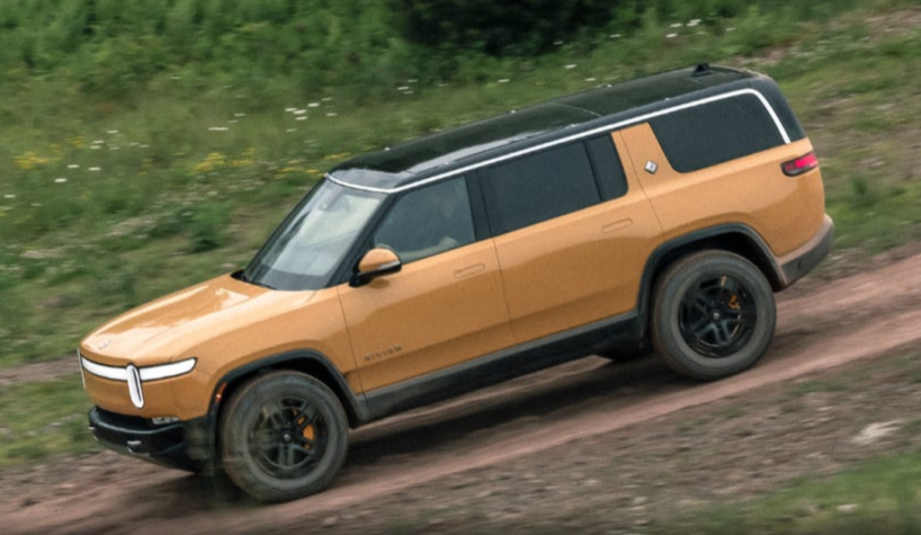 Rivian R1S 2023