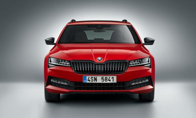Skoda Superb 2024, first details and news