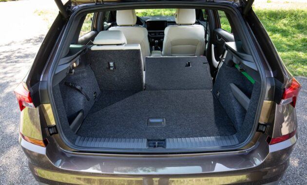 The pros and cons of the SUV with a 400-liter boot that you can still buy for less than €20,000