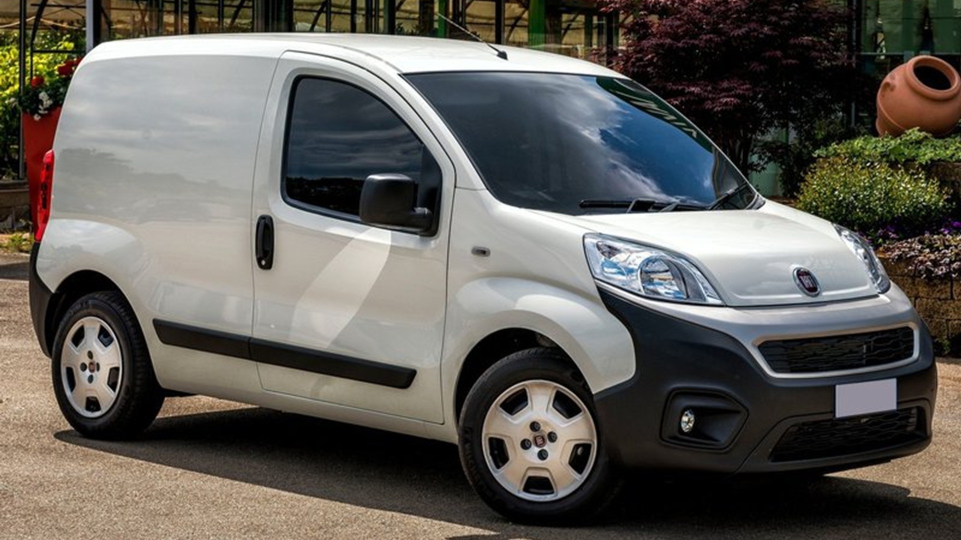 The vehicle derived from tourism seems the same as the mixed vehicle but it is not and both are important for companies