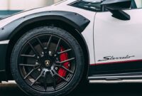 These are the world's first Run-Flat off-road tires, but you can only buy them if you have a Lamborghini