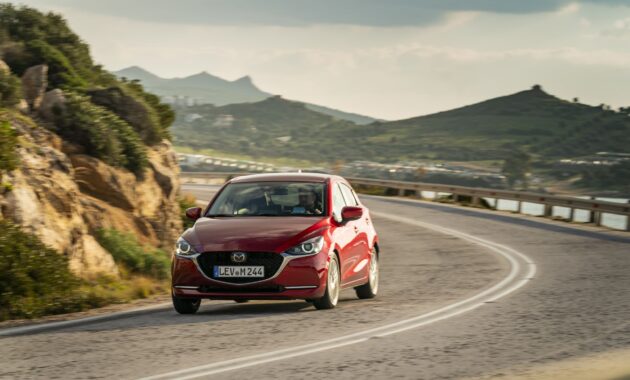 This car is a real lighter, it has an ECO label and you can buy it for €125/month or €17,131