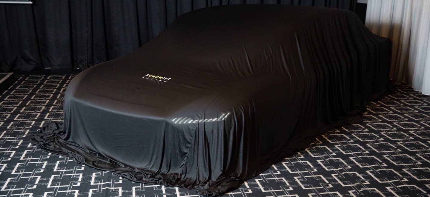 This electric (and solar) car has the same autonomy as a diesel: it has covered 1,000 kilometers in 12 hours on one charge