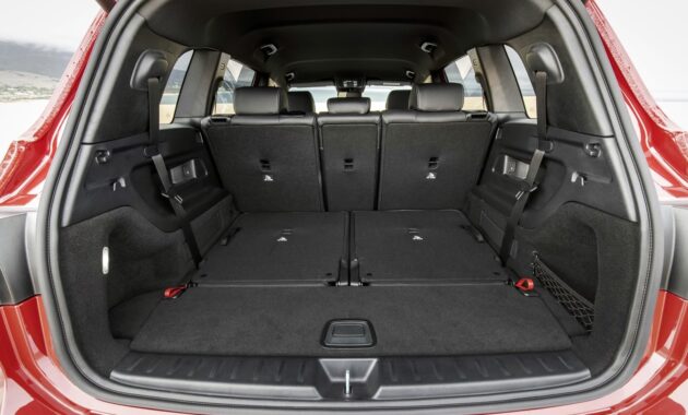 This is the 7-seater SUV with a 570-liter boot that you can buy for €379/month