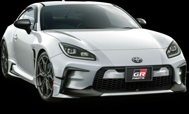 Toyota GR86 obtiene nueva línea de piezas TRD en Japón