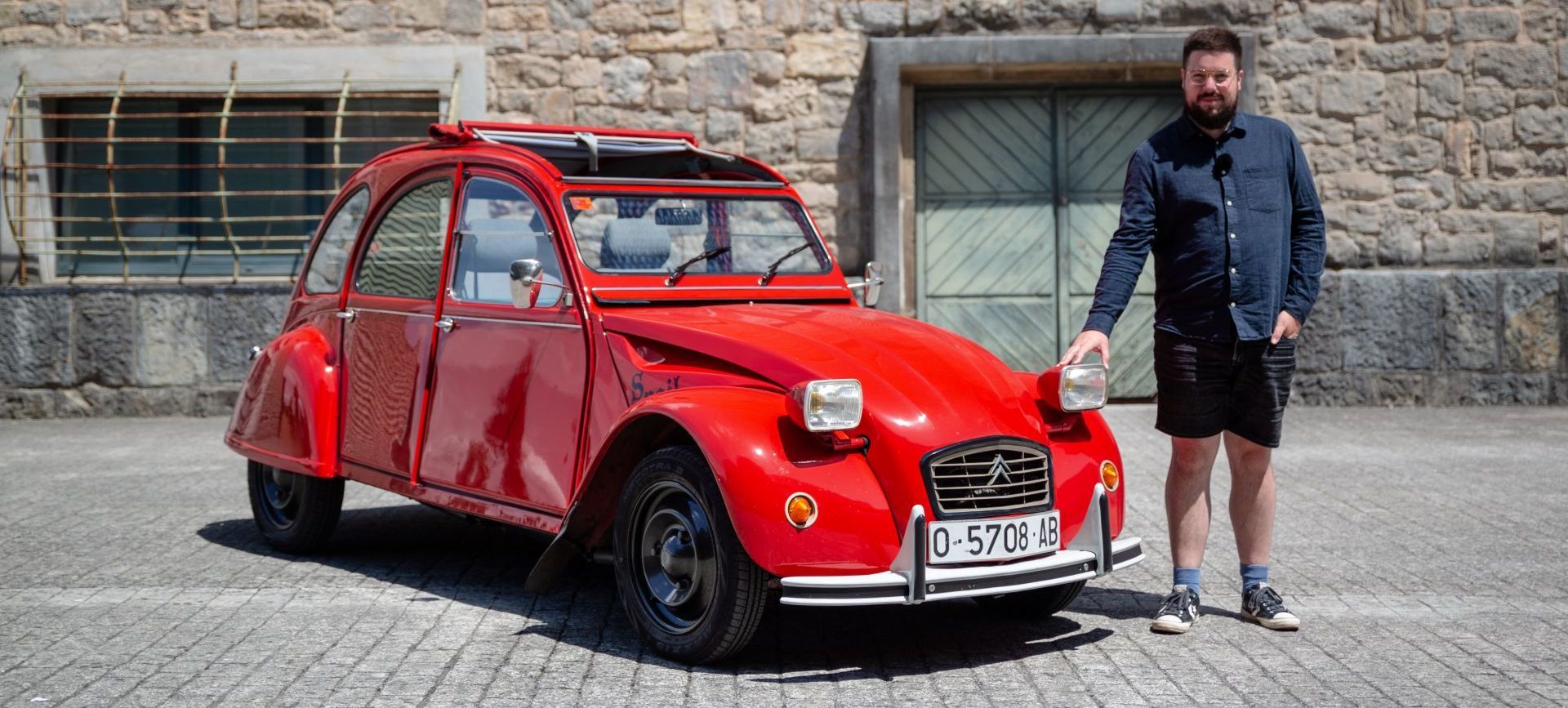 Video test of the Citroën 2CV, radical innovator