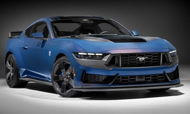 2024 Ford Mustang Dark Horse Reveals Lightweight Carbon Fiber Wheels
