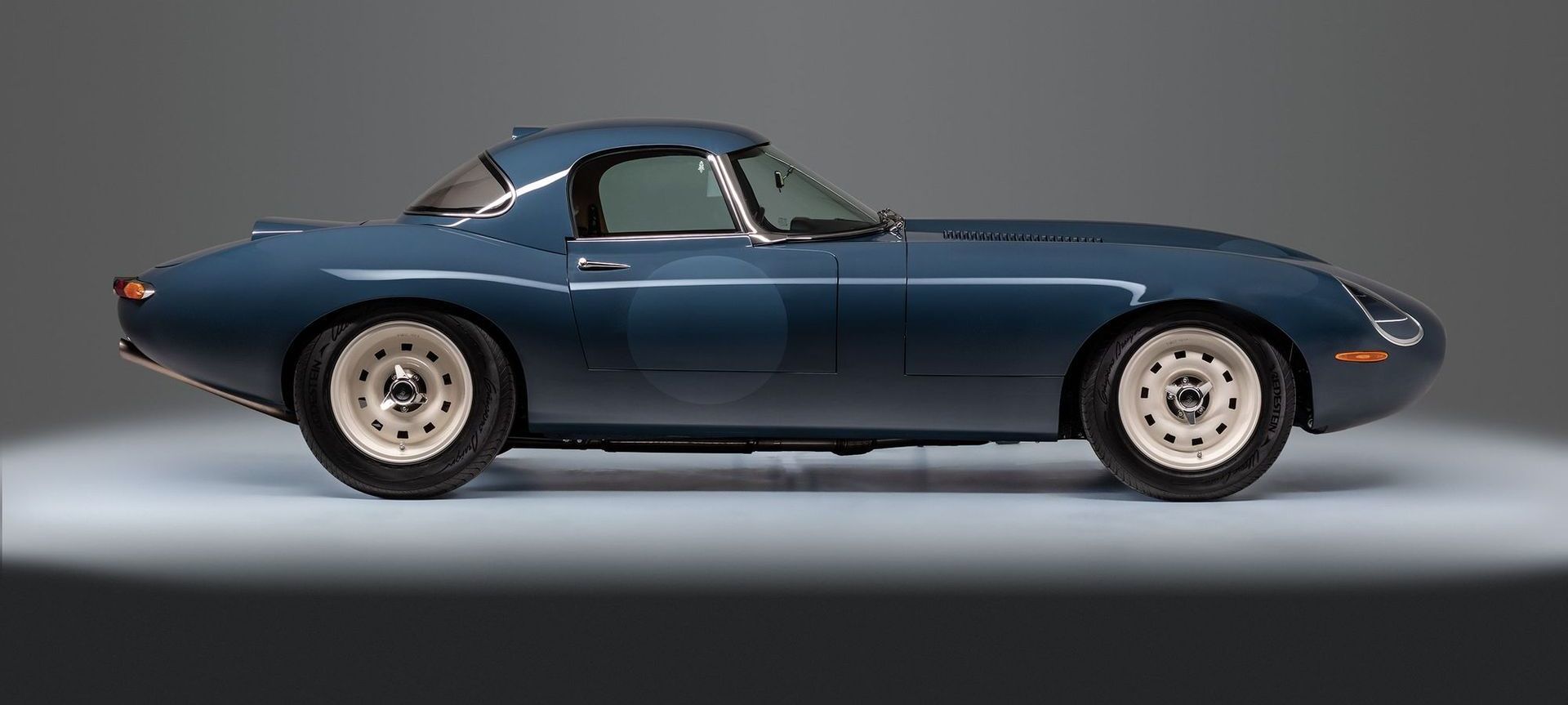 Eagle Lightweight GT, the perfect restomod