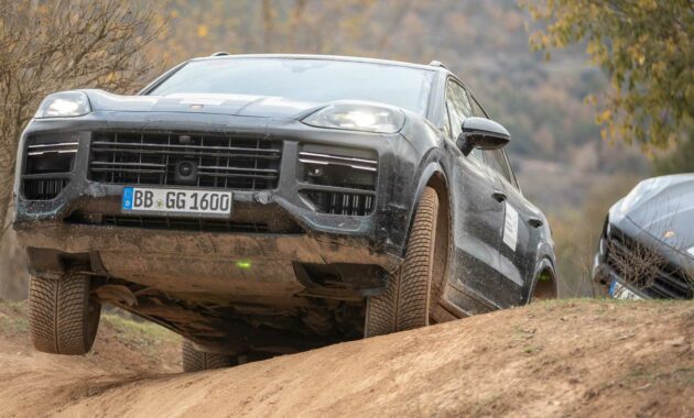 Porsche Cayenne Facelift 2024 presentado antes de su debut en abril