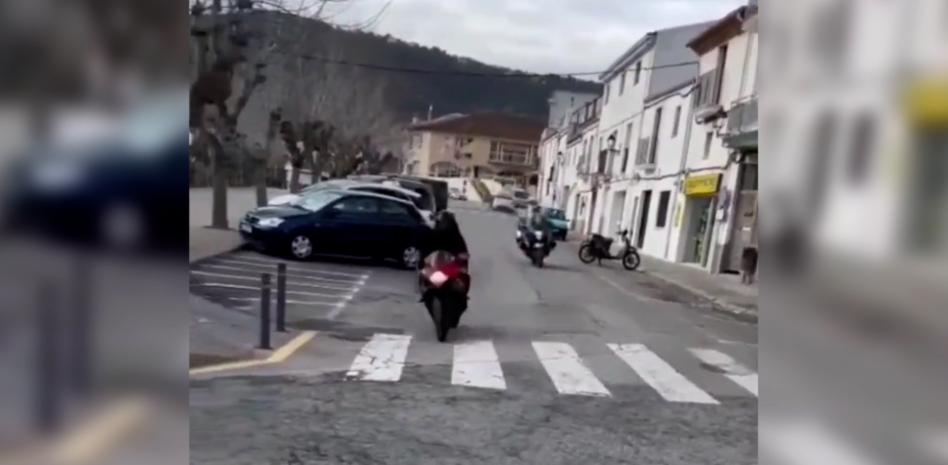 Spain: Motorist with prison order leads persecution after committing an offense in Canyelles