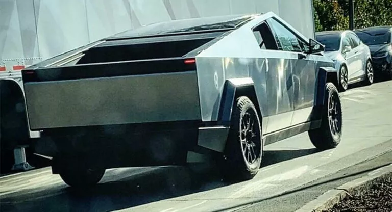 Tesla Cybertruck “very close to production”, according to Musk