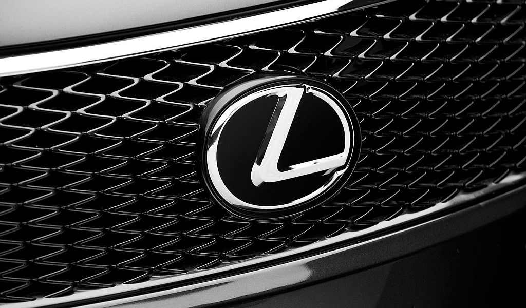 The 3 most common problems of the Lexus IS