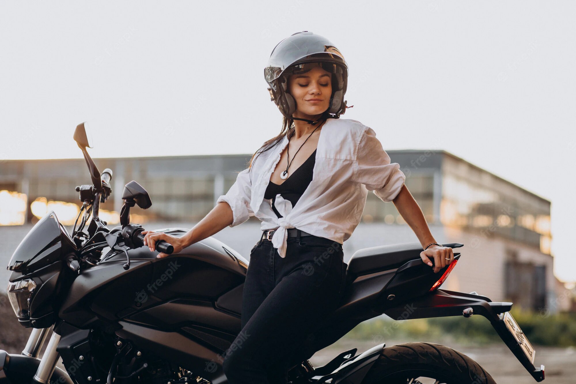 The 5 best motorcycle helmets for women 2023