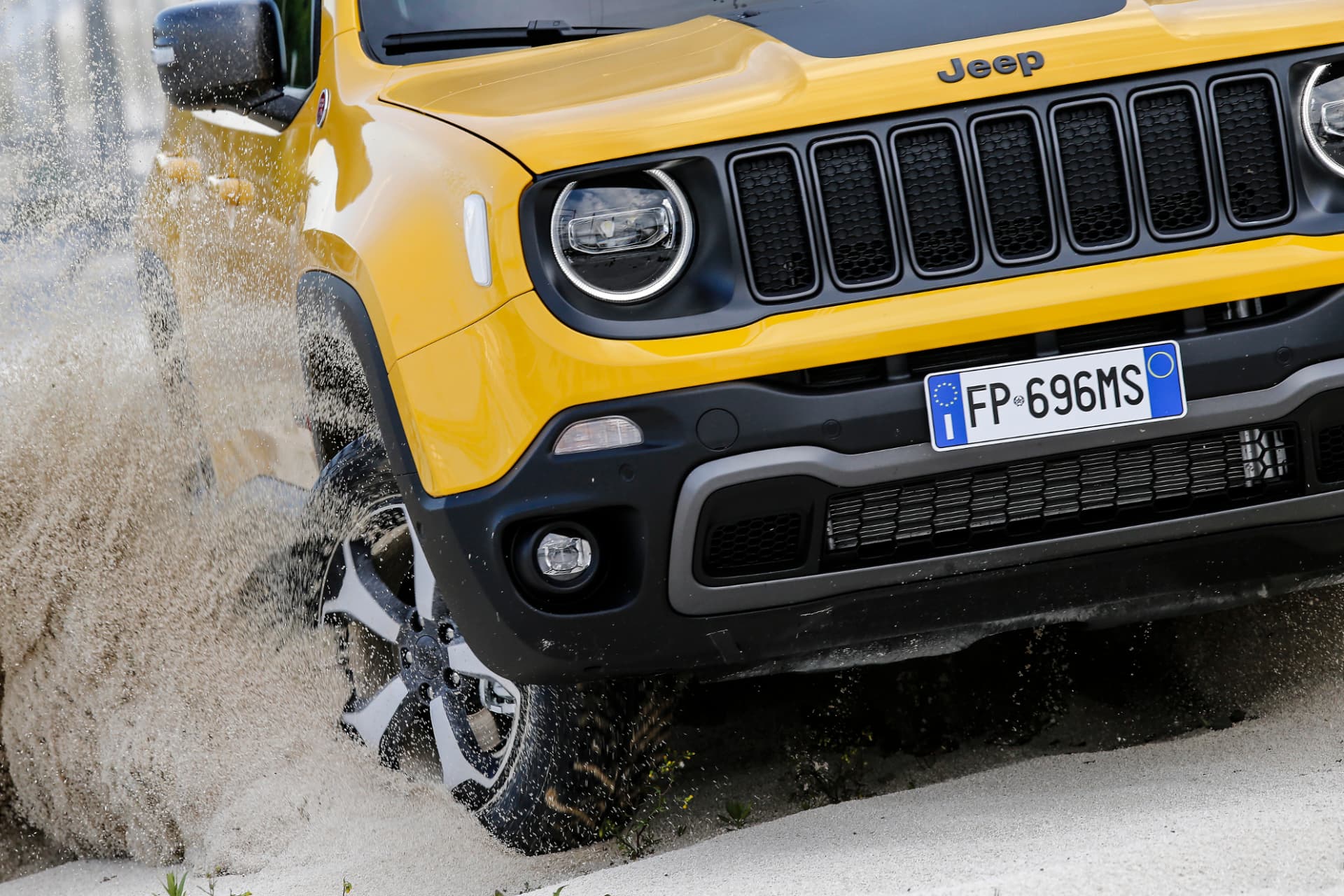 The Jeep you won't have to wait for has an ECO label, is a light hybrid and costs just over €24,000 or €170/month