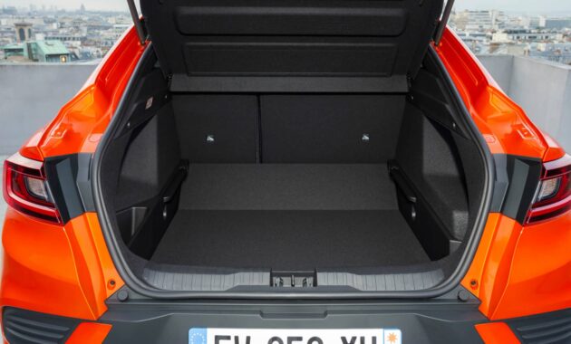 The SUV that did not want to be is a hybrid for everyone with a 513-liter boot space and an ECO label