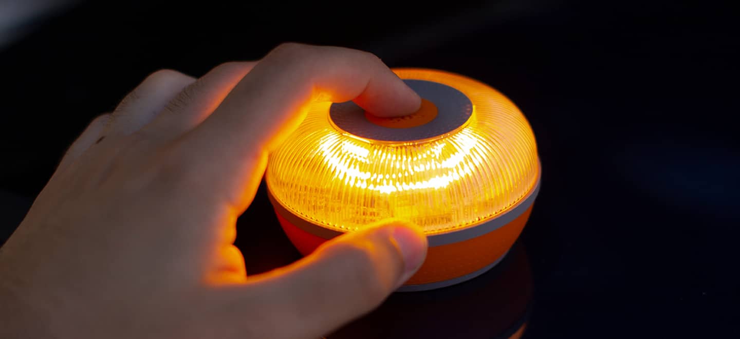 The second approved V16 light arrives in Spain from Telefónica... and it won't be cheap either