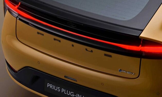 The spell is broken: Toyota's most anticipated plug-in hybrid will not be sold in Spain