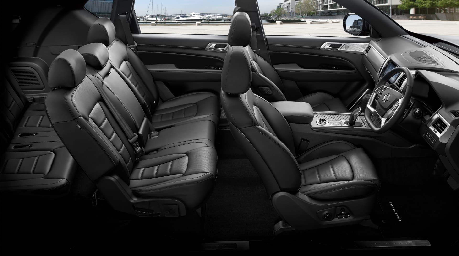 The true 4x4, with 7 seats and 872 liters of luggage space, the cheapest on the market, is on sale. Under what conditions?