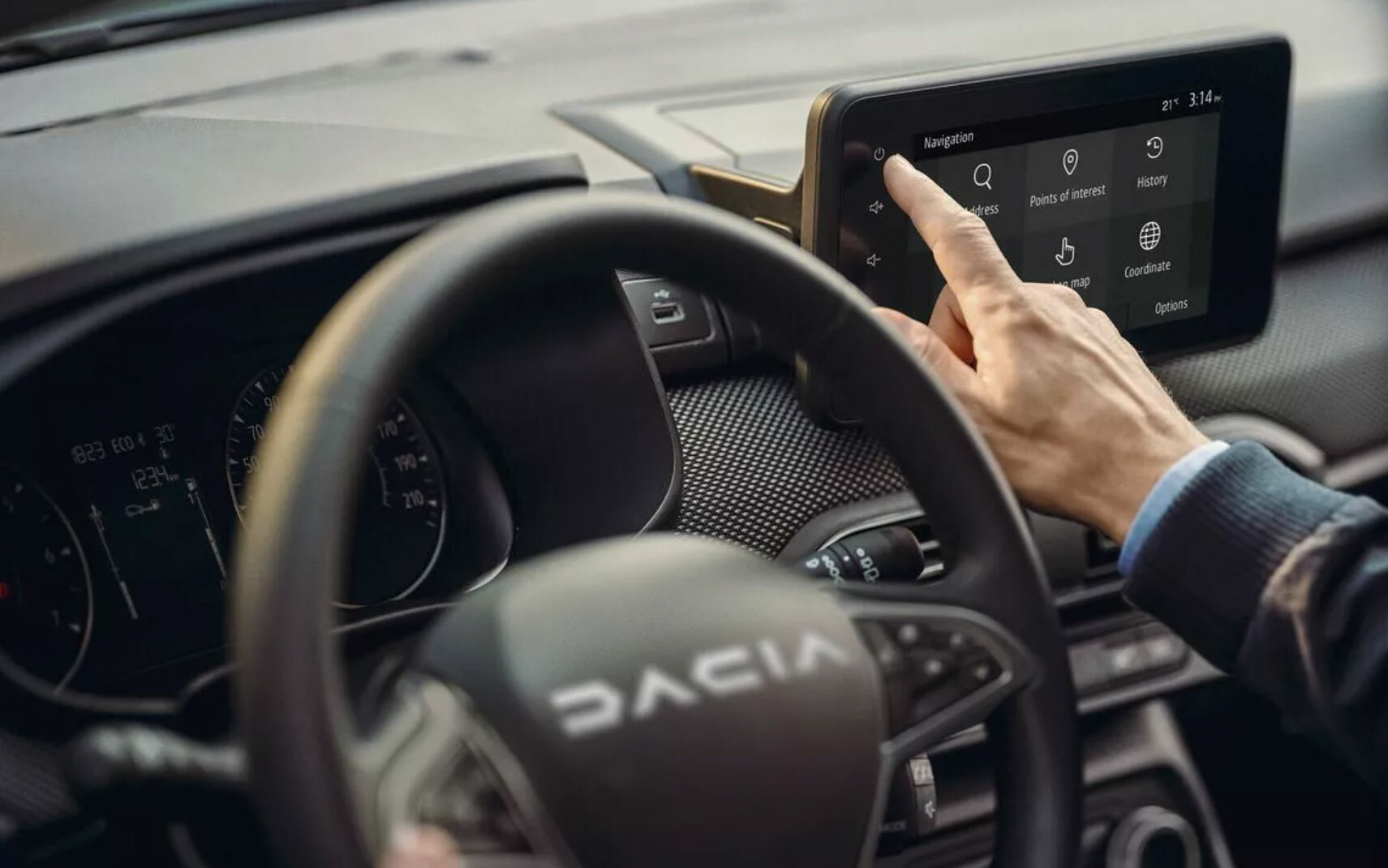 This is still the best economic purchase with an ECO label, from €12,040 it is the king of cheap cars