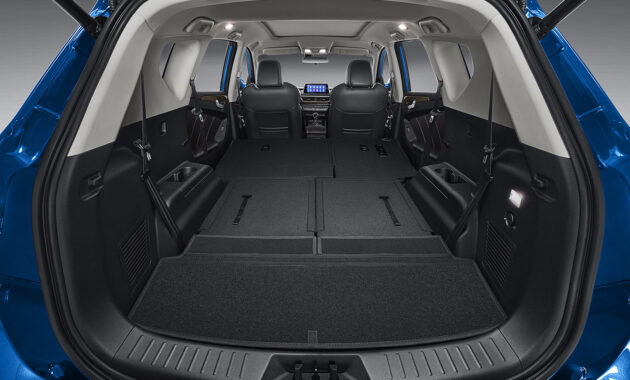 This unknown 7-seater SUV, at a SEAT Ateca price and with an ECO label, wants to be the definitive purchase