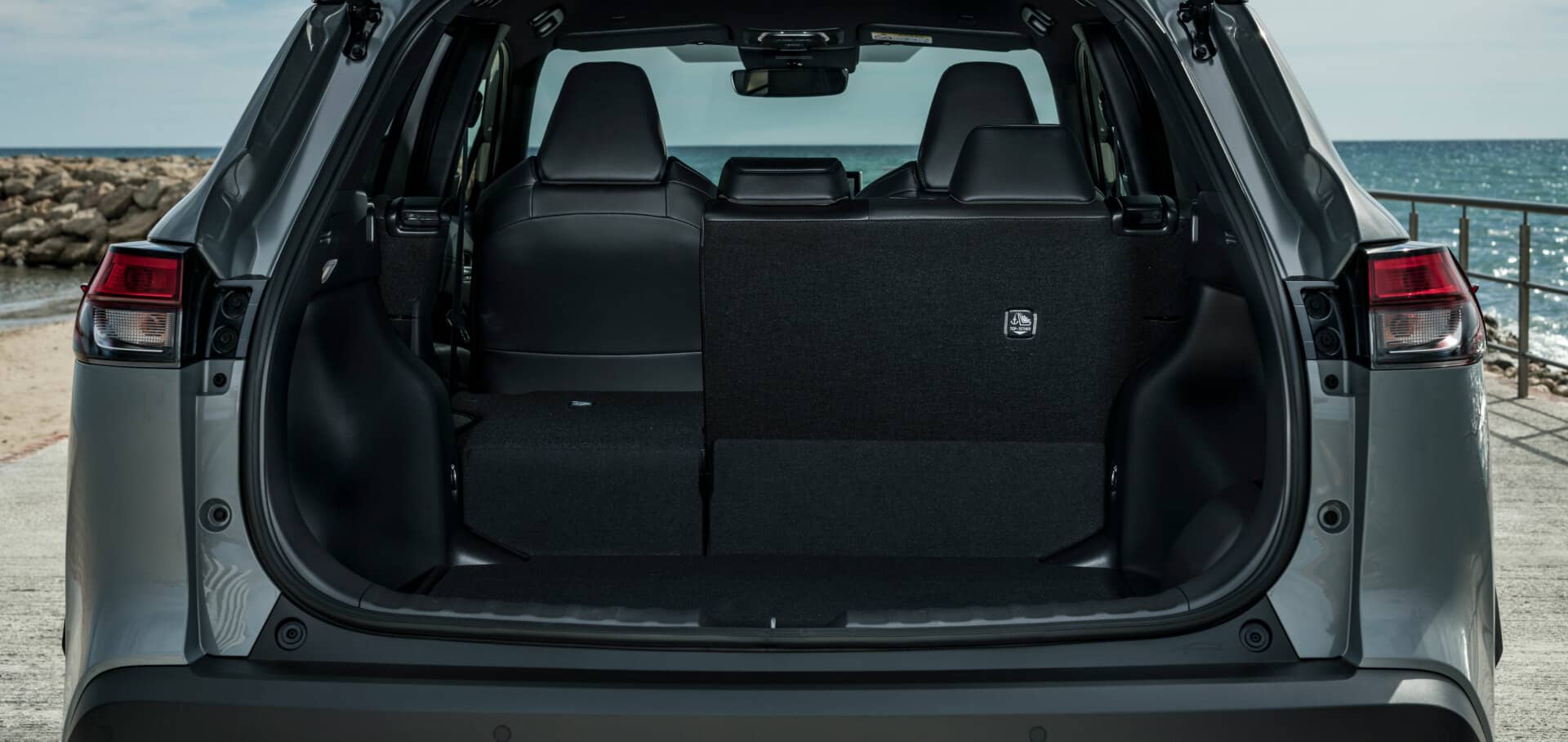 Toyota's most anticipated SUV arrives this year, with a large trunk and, of course, an ECO label