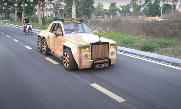 Youtuber creates a Rolls-Royce only with wood (+VIDEO)