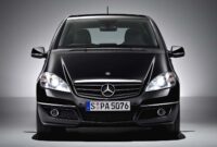 Mercedes Is Making a Wild Minivan-SUV Mashup Mercedes Is Making a Wild Minivan-SUV Mashup